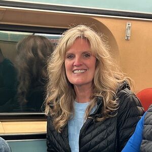 Meet your Posher, Chrissy